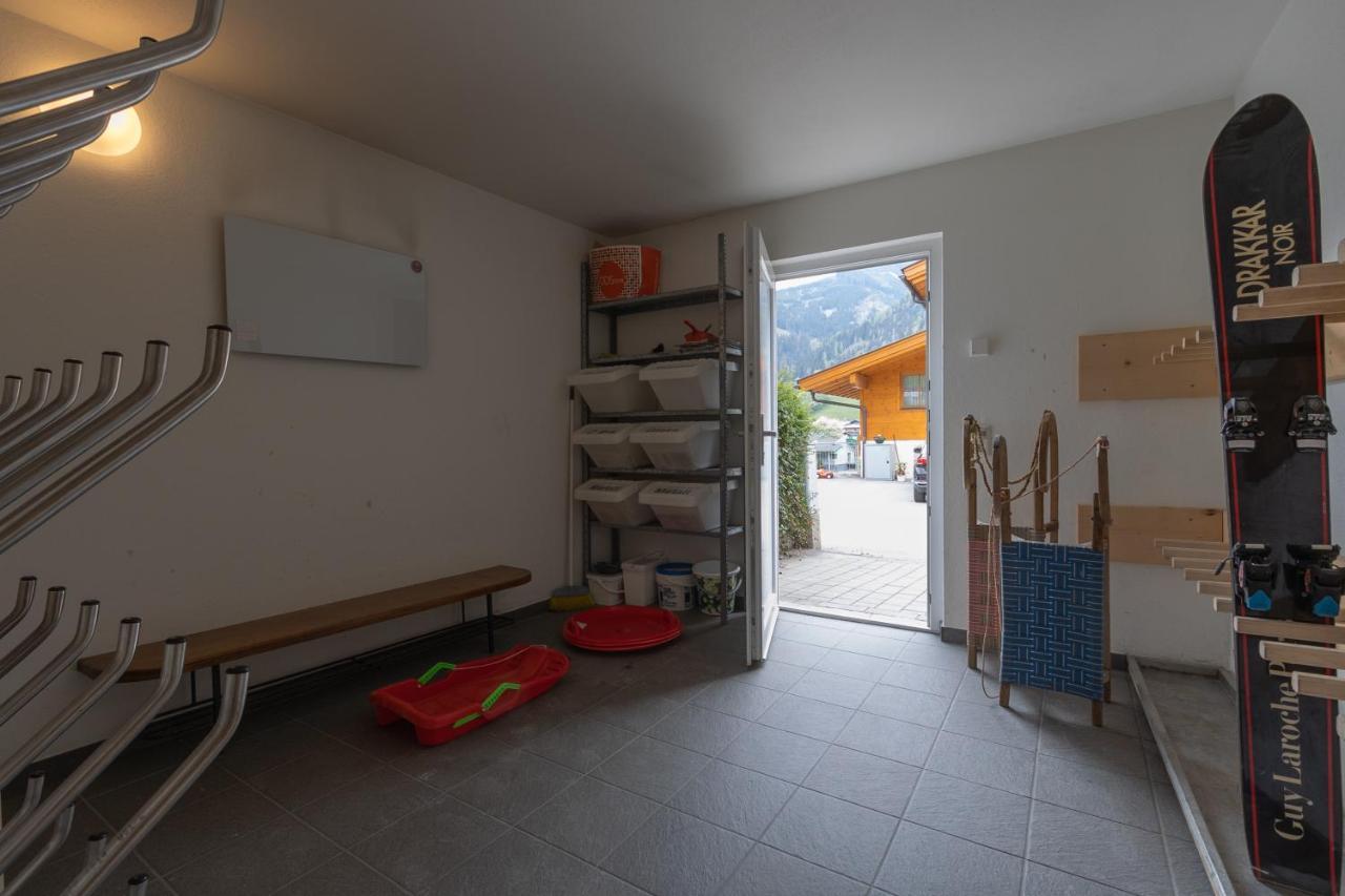 Haus Almkreek Apartment Kaprun Ngoại thất bức ảnh